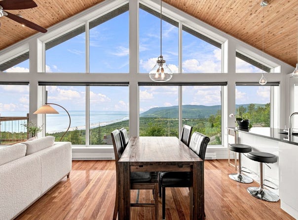 72 Ch. des Érables, Petite-Rivière-Saint-François, Quebec G0A 2L0
