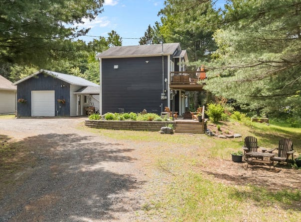 136 Ch. Raymond, Val-des-Bois, Quebec J0X3C0