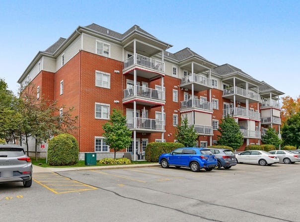 1440 Av. de Rochechouart, Saint-Jérôme, Quebec J7Z0C2