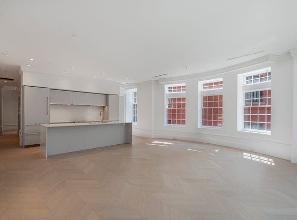 3458 Av. du Musée #201, Montréal (Ville-Marie), Quebec H3J2C7