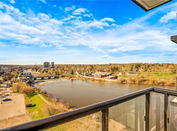 150 Water Street N 904, Waterloo, ON, Cambridge, Ontario N1R-0B5