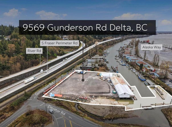 9569 GUNDERSON Road, Surrey, British Columbia V4C4R9