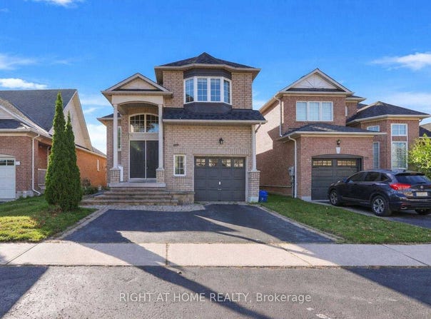 169 Dooley Crescent, Ajax, Ontario L1T4J7