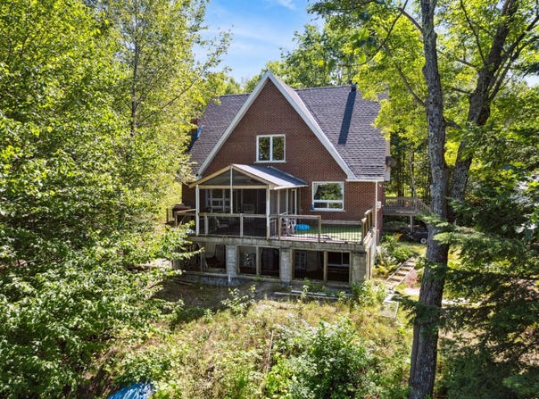 67 Mtée Gorman, Bouchette, Quebec J0X1E0