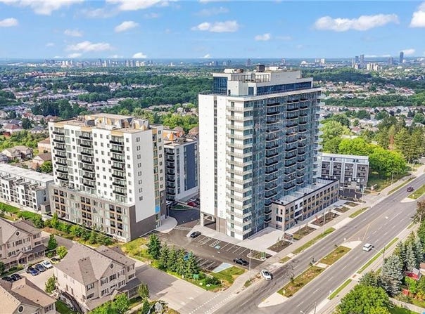 1442 Highland Road 910, Waterloo, ON, Kitchener, Ontario N2N-0C8