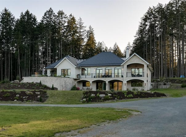 4939 Waters Rd, Duncan, British Columbia V9L 6S9