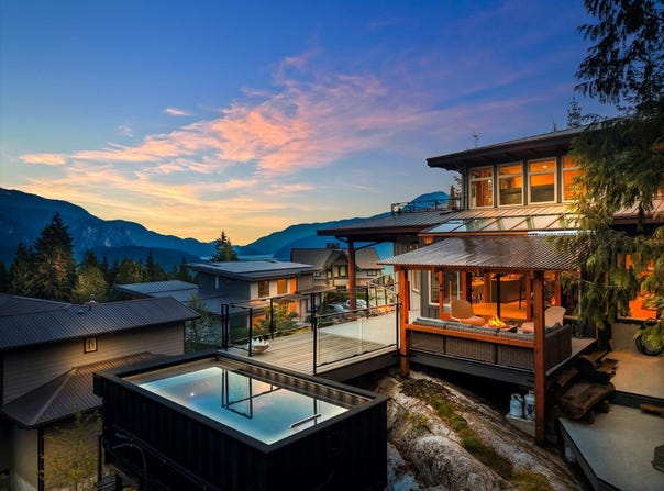 40781 Thunderbird Ridge 4, Squamish, British Columbia V0N 1T0