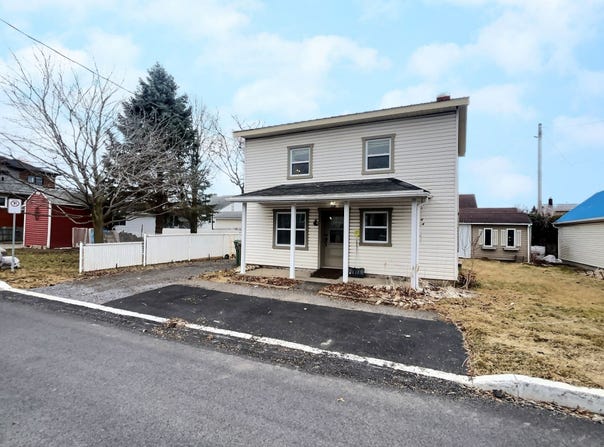 62 Rue St-Rémi, Saint-Rémi, Quebec J0L2L0