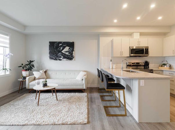 81 Arbour Lake View NW 1416, Calgary, Alberta T3G 0H4