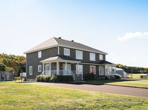 692Z-694Z Ch. Bellevue O., Cap-Saint-Ignace, Quebec G0R1H0