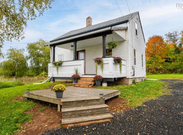 324 Wentworth Road, Windsor, Nova Scotia B0N 2T0