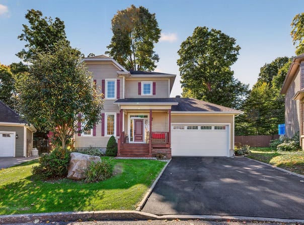 1095 Rue du Cabestan, La Haute-Saint-Charles, Quebec G3K0C3