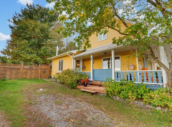 279 Ch. St-Louis, La Pêche, Quebec J0X 2W0