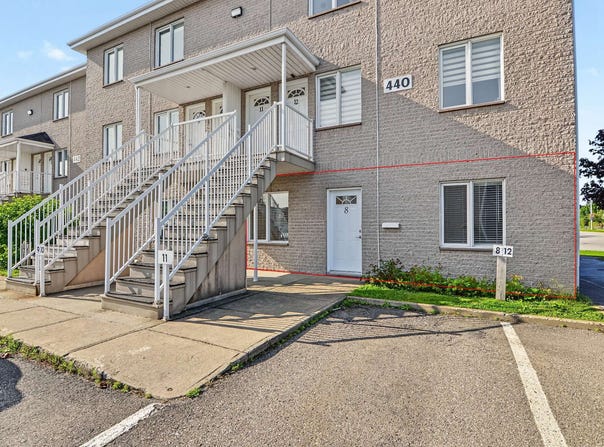 440 Rue Monseigneur-Desbiens, Rimouski, Quebec G5N1K2