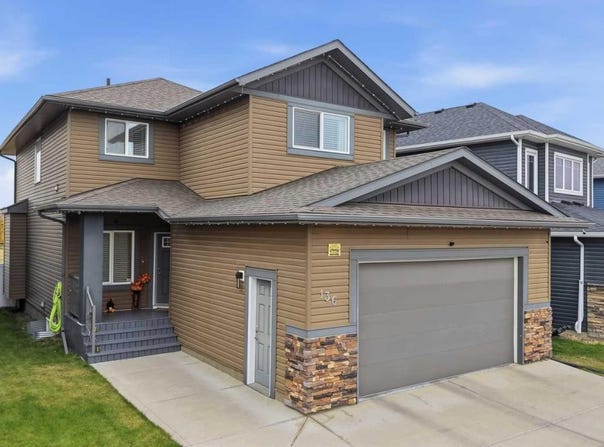 136 Van Slyke Way, Red Deer, Alberta T4R 0N5