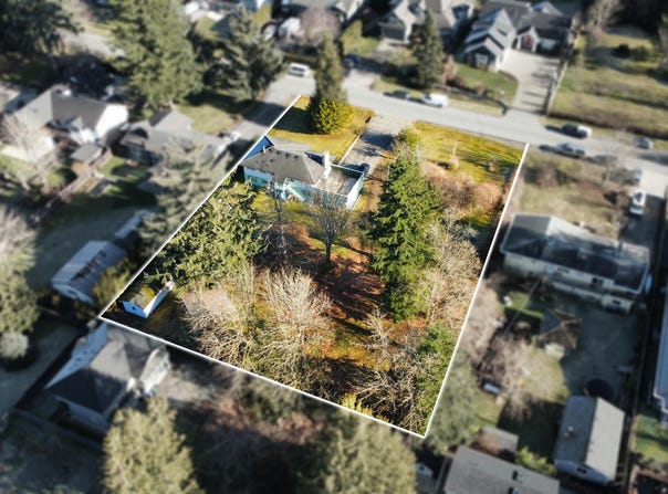 40127 Kalodon Road, Squamish, British Columbia V0N 1T0
