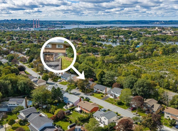47 Kingston Crescent, Dartmouth, Nova Scotia B3A 2L9