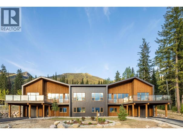 1654 Howse Pass, Golden, British Columbia V0A1H0