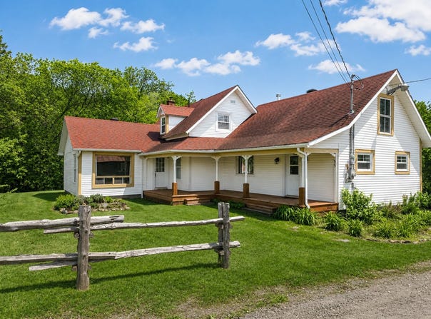 55Z Ch. Stevens, Stanstead-Est, Quebec J0B3E0