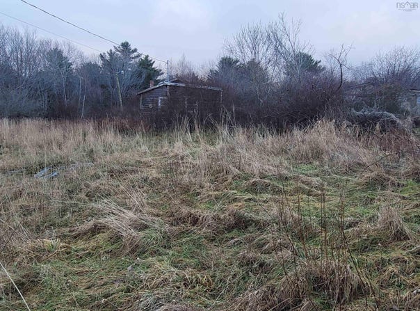 62 Tupper Street, Milton, Nova Scotia B0T 1K0