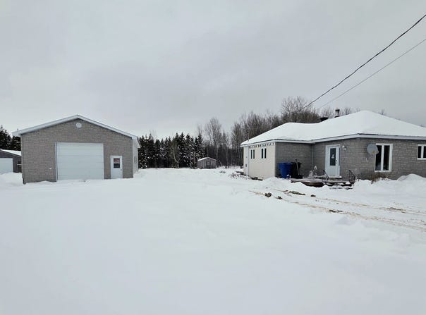 741 Ch. du Village, Laforce, Quebec J0Z2J0