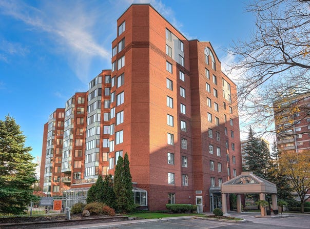 755 Rue Muir 302, Montréal (Saint-Laurent), Quebec H4L 5G9