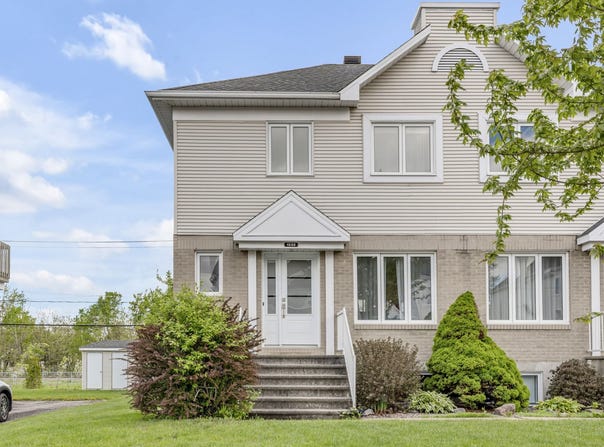 1232 Rue Onésime-Voyer, Québec, Quebec G1Y3S7