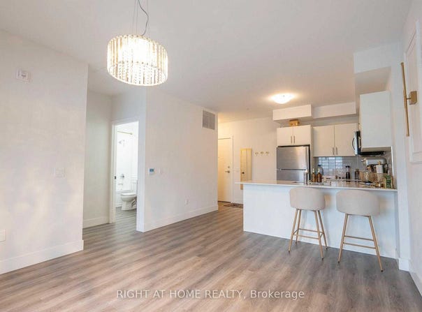 302 - 1000 Lackner Place E, Kitchener, Ontario N2A0L9