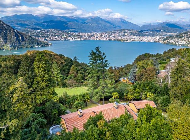 Lugano, Ticino 6900