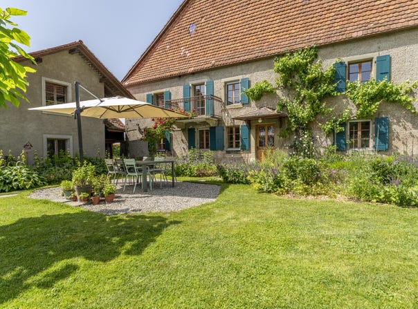 Vulliens, Vaud 1085