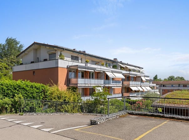 Mont-sur-Rolle, Vaud 1185