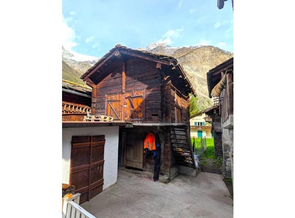 Kirchplatz, Randa, Valais 3928