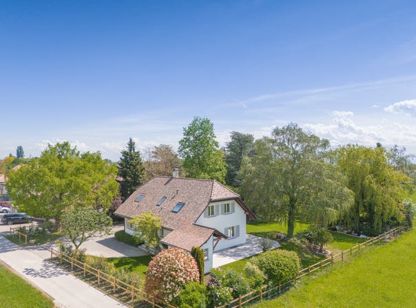 Chem. de la Renalière 9, 1274 Grens, Switzerland, Grens, Vaud 1274