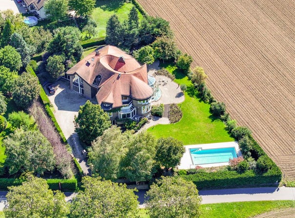 Sullens, Vaud 1036