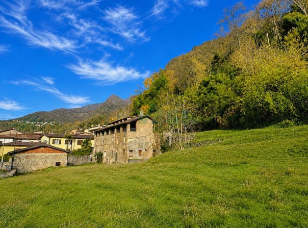 Melano, Ticino 6818
