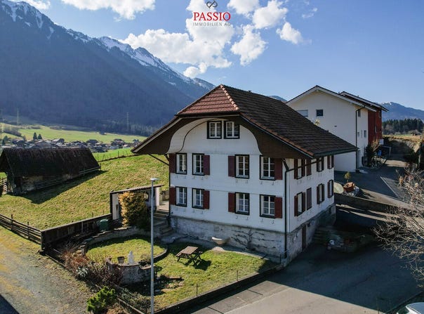 Bergweg 8, Höfen b. Thun, Bern (canton) 3631