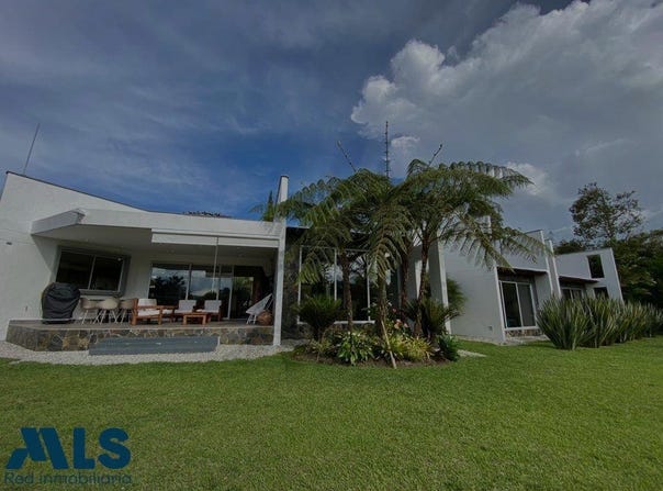 unit: 24, Rionegro, Rionegro