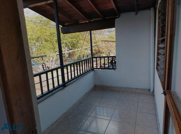 unit: 301, Bello, Bello