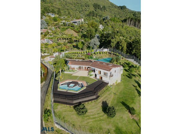 unit: 0, Envigado, Envigado