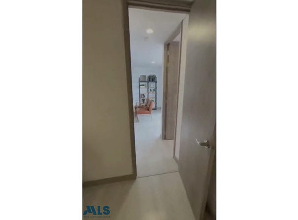 unit: 1105, Rionegro, Rionegro