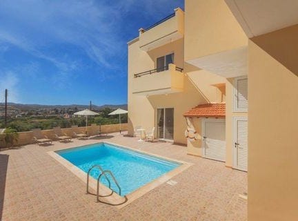 Polis, Paphos 8820
