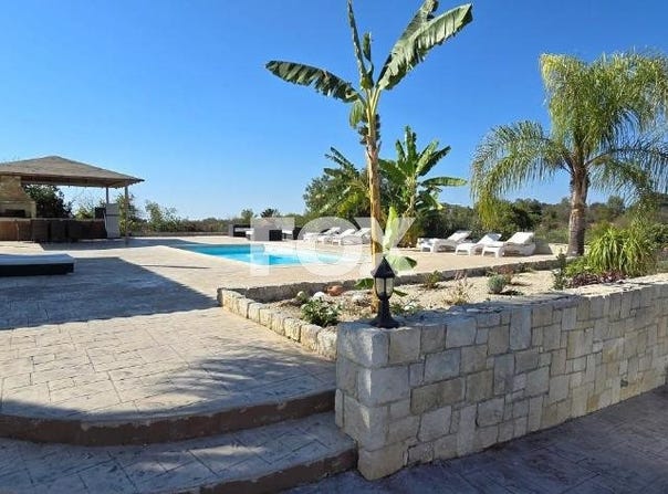 Lása, Paphos