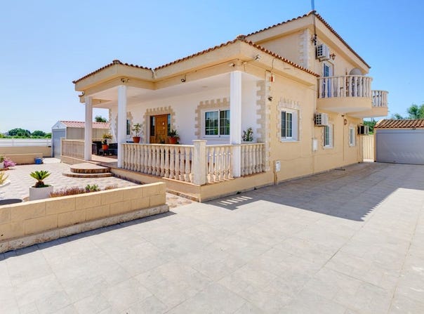 Ormidhia, Larnaca