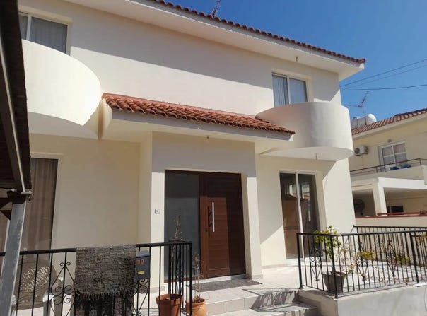 Larnaca, Larnaca 7100