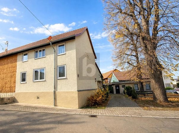Arnstadt, Thuringia 99310