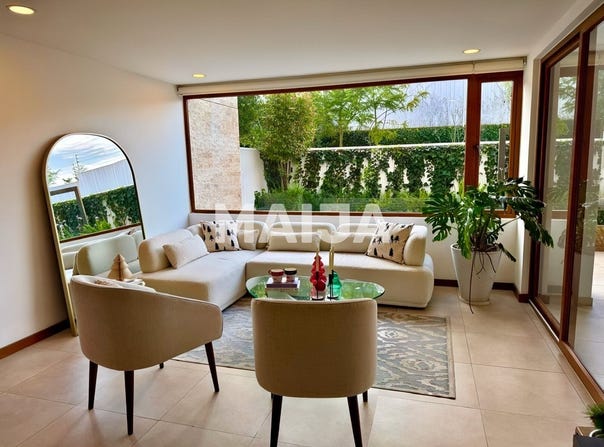 Urbanización Vista Hermosa, Cumbaya, Quito, Pichincha 170157