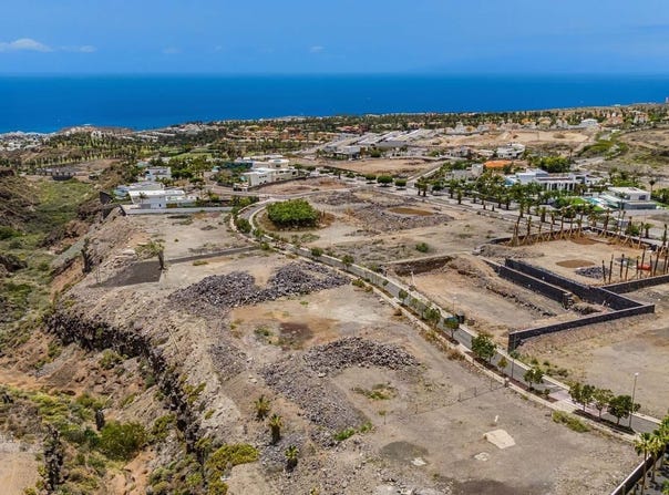 Adeje, Canary Islands 38679