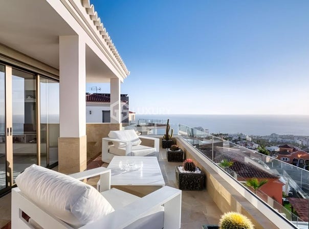 Adeje, Canary Islands 38670
