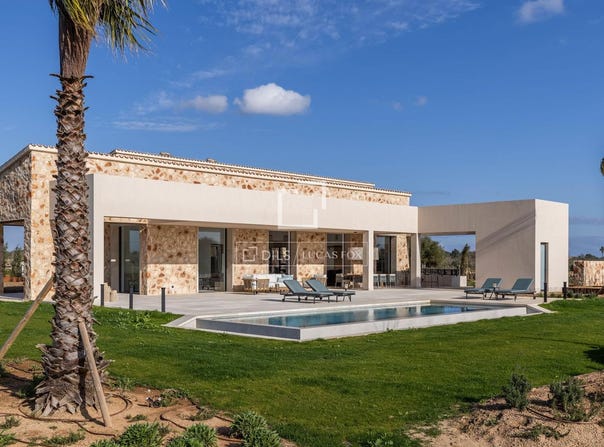 Santanyí, The Balearic Islands 07650