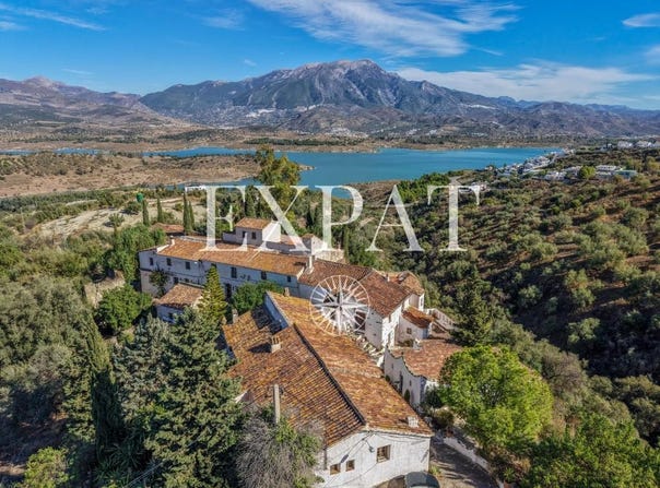 Viñuela, Andalusia 29712